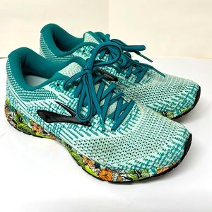 Tropical Revel 3 size 7